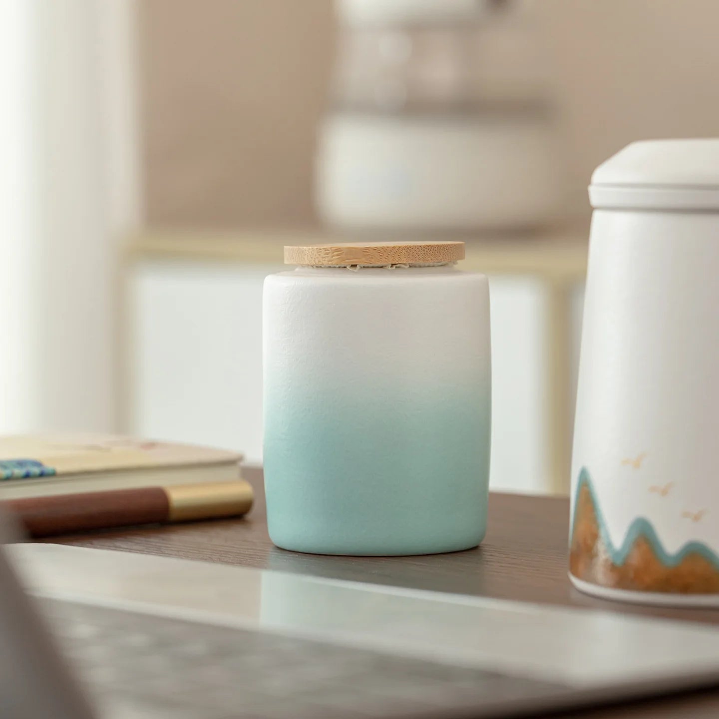 ceramic tea caddy stoneware airtight — angle 4