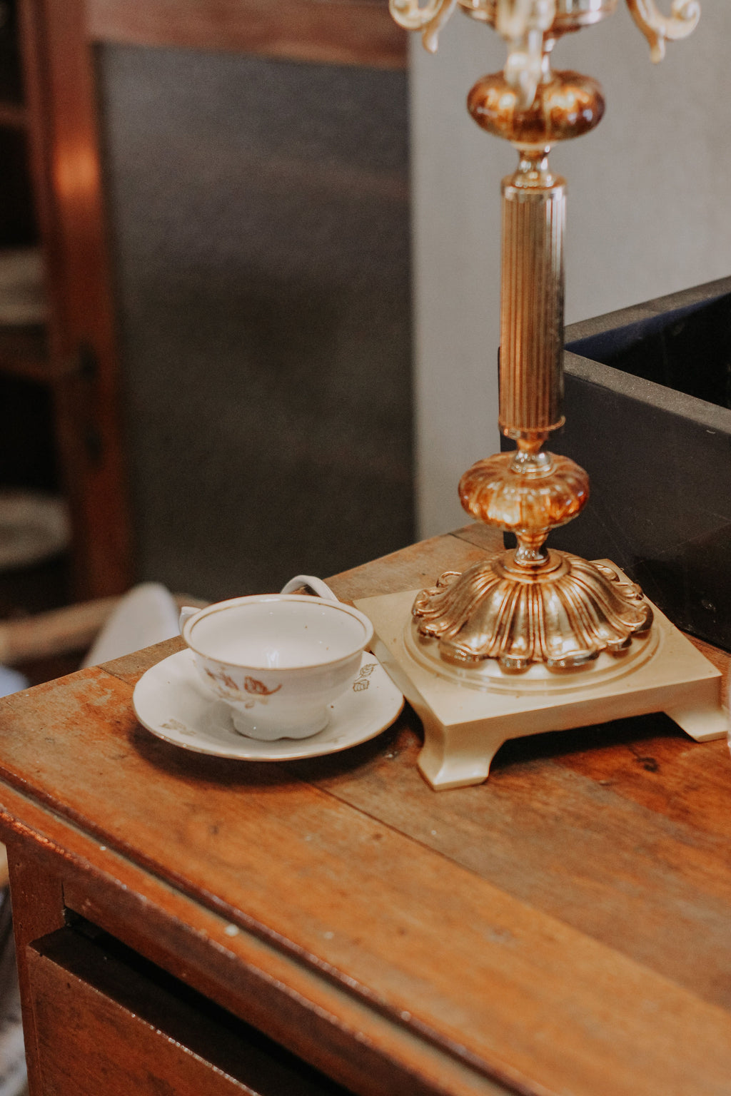 Gaiwan porcelain — angle 3