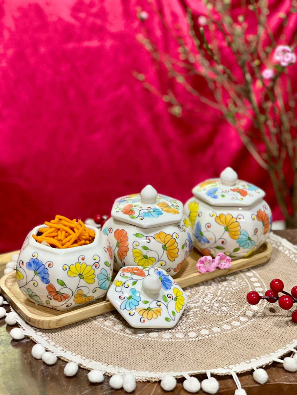 Ceramic tea caddy — angle 2