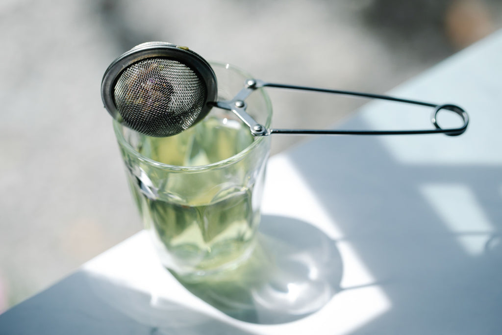 Matcha sifter mesh — angle 1